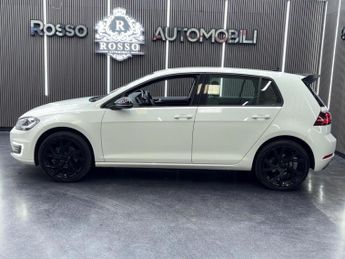 VOLKSWAGEN GOLF 35.8kWh e-Golf Auto 5dr