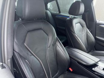 BMW 5 SERIES 2.0 520d MHT M Sport Auto Euro 6 (s/s) 4dr