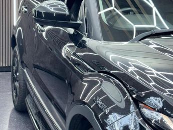 LAND ROVER RANGE ROVER EVOQUE 2.0 TD4 SE Tech Auto 4WD Euro 6 (s/s) 5dr