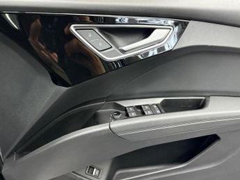 AUDI Q4 E-TRON 45 Sport Auto 5dr 82kWh