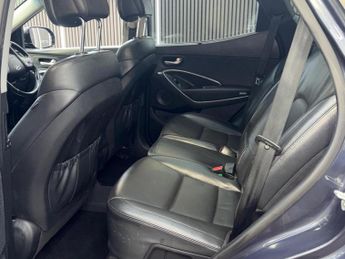 HYUNDAI SANTA FE 2.2 CRDi Premium SE Auto 4WD Euro 5 5dr (7 seat)