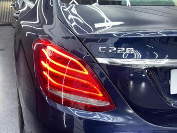 MERCEDES-BENZ C CLASS 2.1 C220 BlueTEC AMG Line G-Tronic+ Euro 6 (s/s) 4dr