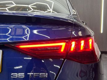 AUDI A3 1.5 TFSI 35 S line S Tronic Euro 6 (s/s) 4dr