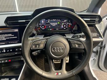 AUDI A3 1.5 TFSI 35 S line S Tronic Euro 6 (s/s) 4dr