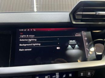 AUDI A3 1.5 TFSI 35 S line S Tronic Euro 6 (s/s) 4dr
