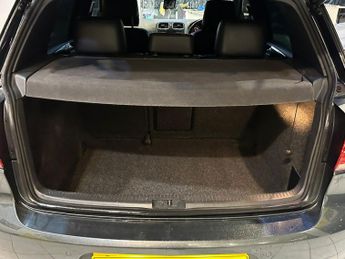 VOLKSWAGEN GOLF 2.0 TSI GTI