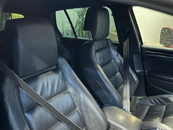 VOLKSWAGEN GOLF 2.0 TSI GTI