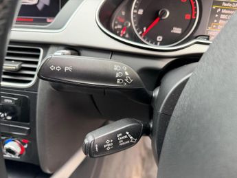AUDI A4 2.0 TDI SE Technik Multitronic Euro 5 (s/s) 4dr