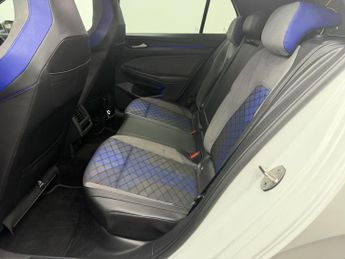 VOLKSWAGEN GOLF 2.0 TSI R