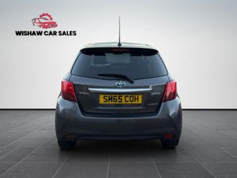 TOYOTA YARIS 1.5 VVT-h Sport