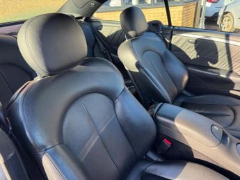 MERCEDES-BENZ CLK 2.1 CLK220 CDI Avantgarde 2dr