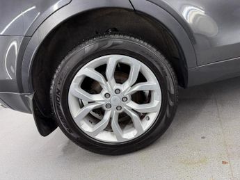 LAND ROVER DISCOVERY SPORT 2.0 TD4 HSE Auto 4WD Euro 6 (s/s) 5dr