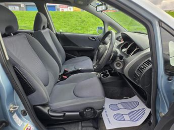 HONDA JAZZ 1.4 i-DSI SE CVT-7 5dr