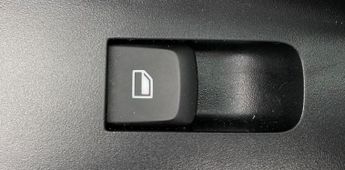 MG MG ZS 72.6kWh SE Long Range Auto 5dr