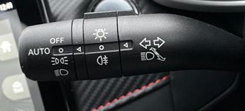 MG MG ZS 72.6kWh SE Long Range Auto 5dr