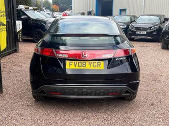 HONDA CIVIC 1.8 i-VTEC ES