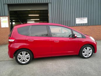 HONDA JAZZ 1.4 i-VTEC ES Plus