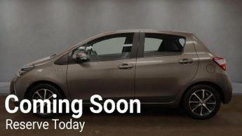 TOYOTA YARIS 1.5 VVT-h Icon Tech E-CVT Euro 6 (s/s) 5dr