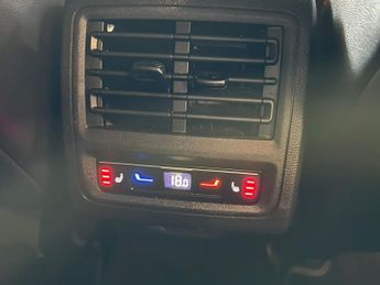 VOLKSWAGEN GOLF 2.0 TSI R 20 Years