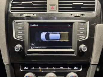 VOLKSWAGEN GOLF 2.0 TSI BlueMotion Tech GTI