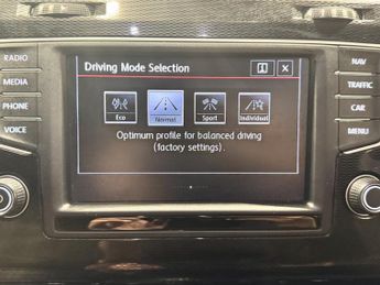 VOLKSWAGEN GOLF 2.0 TSI BlueMotion Tech GTI