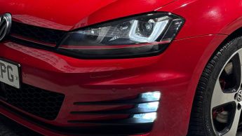 VOLKSWAGEN GOLF 2.0 TSI BlueMotion Tech GTI