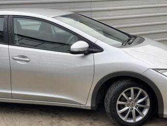 HONDA CIVIC 1.8 i-VTEC SE