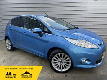 FORD FIESTA 1.4 Titanium