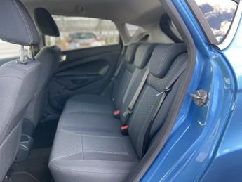 FORD FIESTA 1.4 Titanium