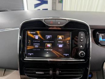 RENAULT ZOE 22kWh Dynamique Nav Auto 5dr (Battery Lease)