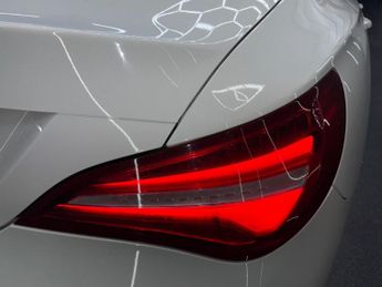 MERCEDES-BENZ CLA 2.1 CLA220d AMG Line Coupe 7G-DCT Euro 6 (s/s) 4dr