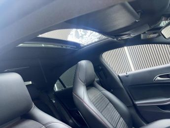 MERCEDES-BENZ CLA 2.1 CLA220d AMG Line Coupe 7G-DCT Euro 6 (s/s) 4dr
