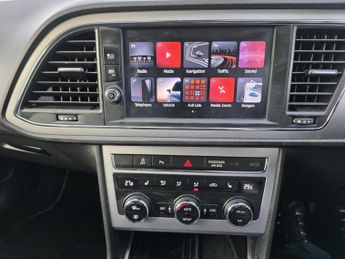 SEAT LEON 1.5 TSI EVO XCELLENCE Lux