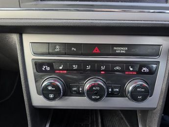 SEAT LEON 1.5 TSI EVO XCELLENCE Lux