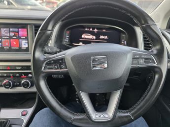 SEAT LEON 1.5 TSI EVO XCELLENCE Lux