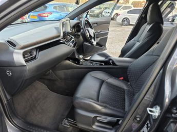 TOYOTA C-HR 1.8 VVT-h Excel