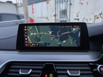 BMW 5 SERIES 2.0 520d xDrive M Sport Saloon