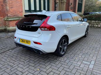 VOLVO V40 1.6 D2 R-Design Lux Powershift Euro 5 (s/s) 5dr