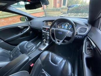 VOLVO V40 1.6 D2 R-Design Lux Powershift Euro 5 (s/s) 5dr