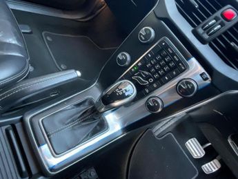 VOLVO V40 1.6 D2 R-Design Lux Powershift Euro 5 (s/s) 5dr