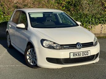 Volkswagen Golf TDi 1.6 TDI BlueMotion Euro 5 (s/s) 5dr