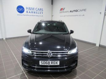 VOLKSWAGEN TIGUAN 2.0 TDI R-Line DSG Euro 6 (s/s) 5dr