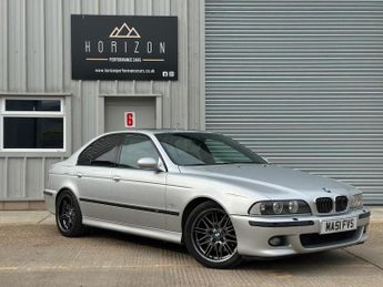 BMW M5 4.9i 4dr