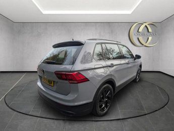 VOLKSWAGEN TIGUAN 1.5 TSI Life DSG Euro 6 (s/s) 5dr