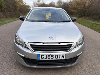 Peugeot 308 1.2 PureTech Sportium