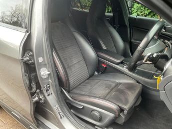 MERCEDES-BENZ GLA 2.1 GLA220d AMG Line 7G-DCT 4MATIC Euro 6 (s/s) 5dr