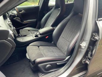 MERCEDES-BENZ GLA 2.1 GLA220d AMG Line 7G-DCT 4MATIC Euro 6 (s/s) 5dr