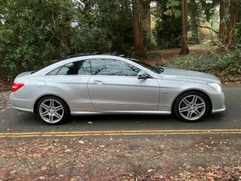 MERCEDES-BENZ E CLASS 2.1 E220 CDI BlueEfficiency Sport Tiptronic Euro 5 2dr