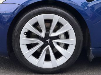 TESLA MODEL 3 (Dual Motor) Long Range