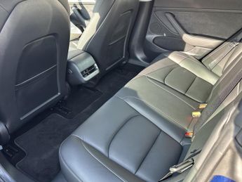 TESLA MODEL 3 (Dual Motor) Long Range